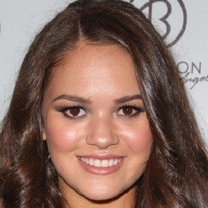 Madison Pettis Headshot 9 of 10