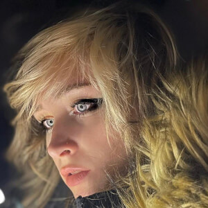 madmolly Headshot 4 of 5