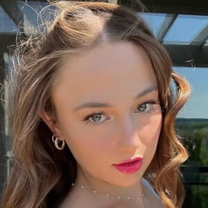 maeveasmr Headshot 3 of 5