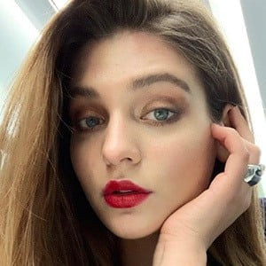 Magdalena Zalejska Headshot 2 of 10