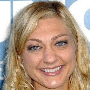 Mageina Tovah - Bio, Family, Trivia | Famous Birthdays