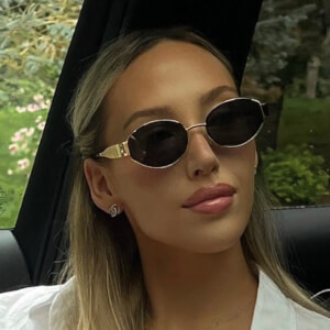 Maggie Certosimo Headshot 4 of 6