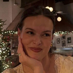 Maggie McCormack Headshot 5 of 6