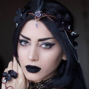 Mahafsoun - Age, Family, Bio | Famous Birthdays