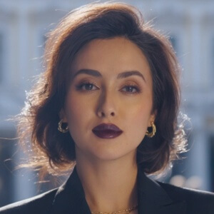 MahshidBeautyBlog Headshot 3 of 3