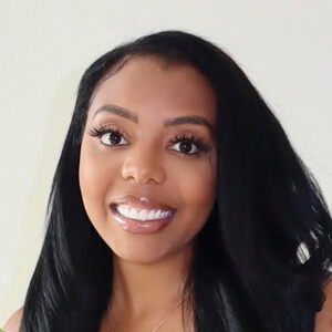Mai Brant Headshot 2 of 6