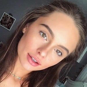 Makenzie Rooney - Age, Family, Bio | Famous Birthdays