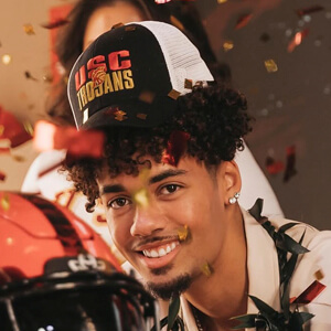 Malachi Nelson Headshot 2 of 5