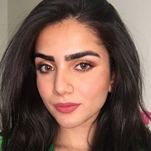 ManalMuffin - Age, Family, Bio | Famous Birthdays