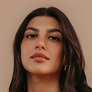 Manana Arakelyan Headshot 4 of 6