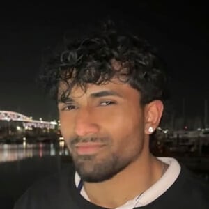 Manish Raul Headshot 3 of 4