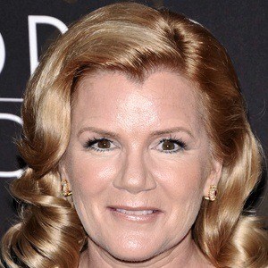 Mare Winningham Headshot 4 of 5