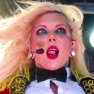 Maria Brink Headshot 4 of 10