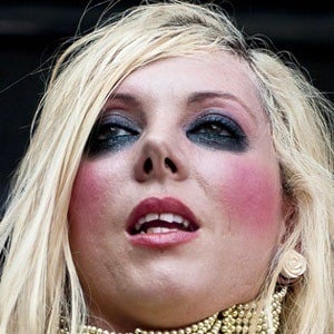 Maria Brink Headshot 6 of 10