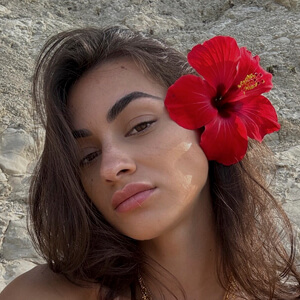 María Lozano Pascual Headshot 2 of 5