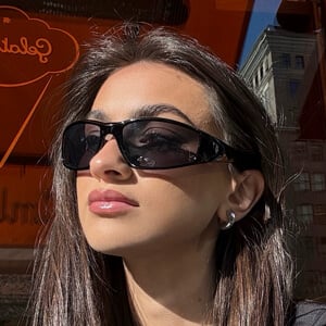 María Lozano Pascual Headshot 4 of 5