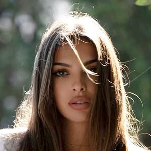 Maria Mazanova Headshot 3 of 8