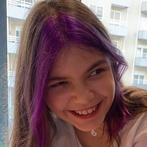 Mariana Nana Headshot 2 of 3