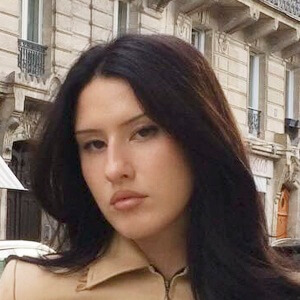 marianthe.z Headshot 5 of 6