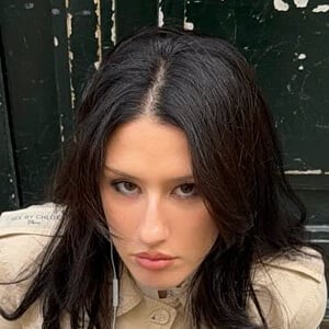 marianthe.z Headshot 6 of 6