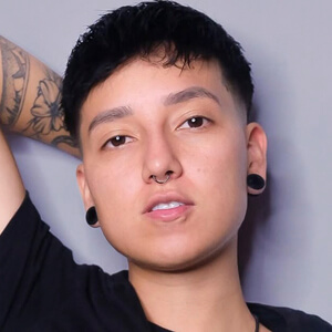 maricnteno Headshot 3 of 6