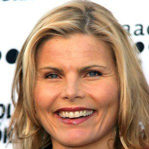 Mariel Hemingway - Bio, Family, Trivia | Famous Birthdays