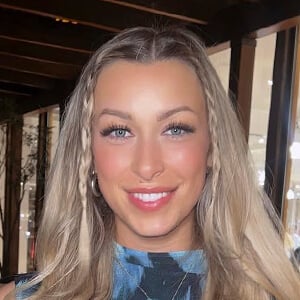Marika Lyszczyk Headshot 6 of 9
