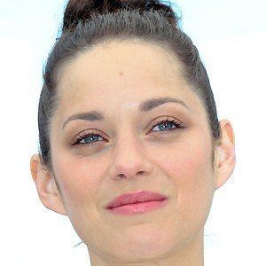 Marion Cotillard Headshot 3 of 10