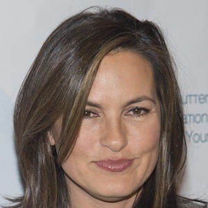 Mariska Hargitay Headshot 5 of 6