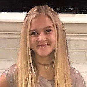 Marissa MandMMom Headshot 3 of 3