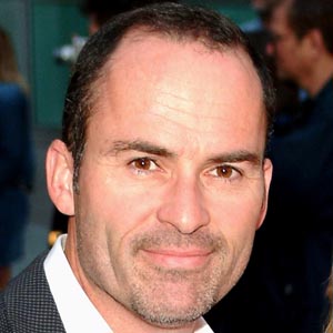 Mark Derwin - Bio, Family, Trivia | Famous Birthdays