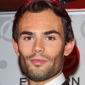 Mark-Francis Vandelli Headshot 4 of 10