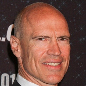 Mark Messier Headshot 7 of 10