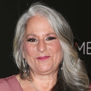 Marta Kauffman Headshot 3 of 5