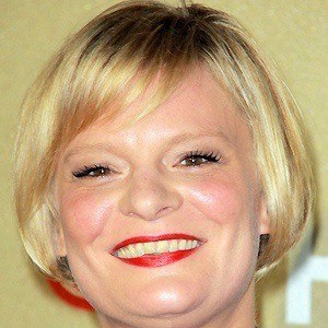 Martha Plimpton Headshot 5 of 10