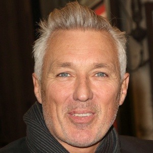 Martin Kemp Headshot 9 of 10