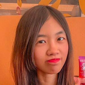 Martina Huang Headshot 3 of 5