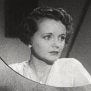 Mary Astor Headshot 3 of 4