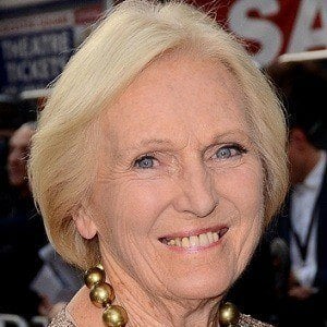 Mary Berry Headshot 6 of 10