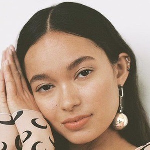 Dani Oliveros - Age, Family, Bio | Famous Birthdays