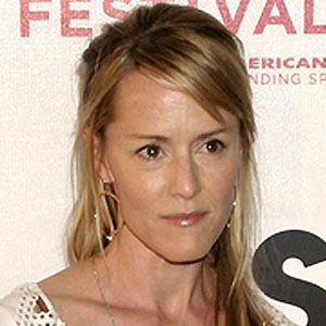 Mary Stuart Masterson - Bio, Family, Trivia | Famous Birthdays