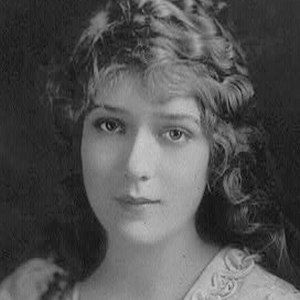 Mary Pickford Headshot 2 of 8