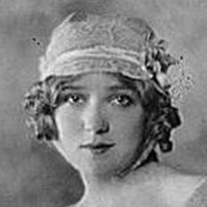 Mary Pickford Headshot 6 of 8