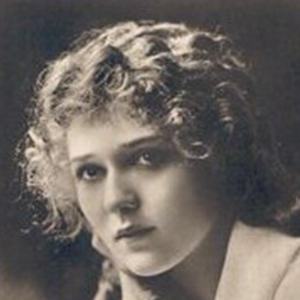 Mary Pickford Headshot 7 of 8