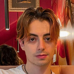 Matheus Wobeto Headshot 3 of 6