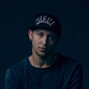 Matt Steffanina Headshot 2 of 4