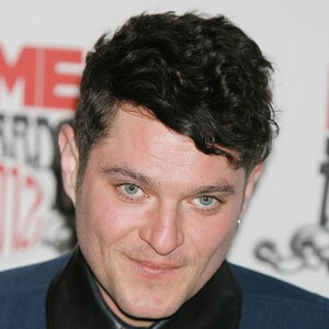 Mathew Horne Headshot 9 of 10