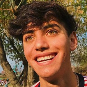 Matu Fuschloches Headshot