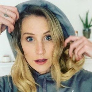 Maude Garrett Headshot 9 of 10