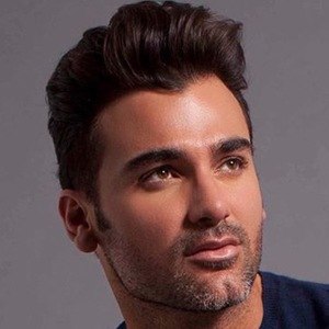 Mauricio Mejía Headshot 5 of 6